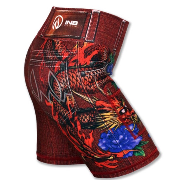 INKNBURN WOMEN'S RED RYU 6" SHORTS size 14 - Picture 1 of 5